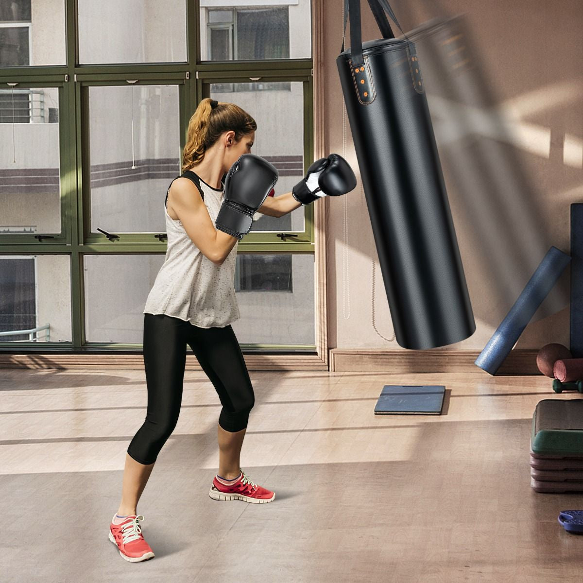 Sac De Frappe 16KG 4 En 1 Et 2 Gants Ensemble De Sac De Boxe Suspendu Avec Bandage Pour Les Mains Chaînes De Suspension Double Couture